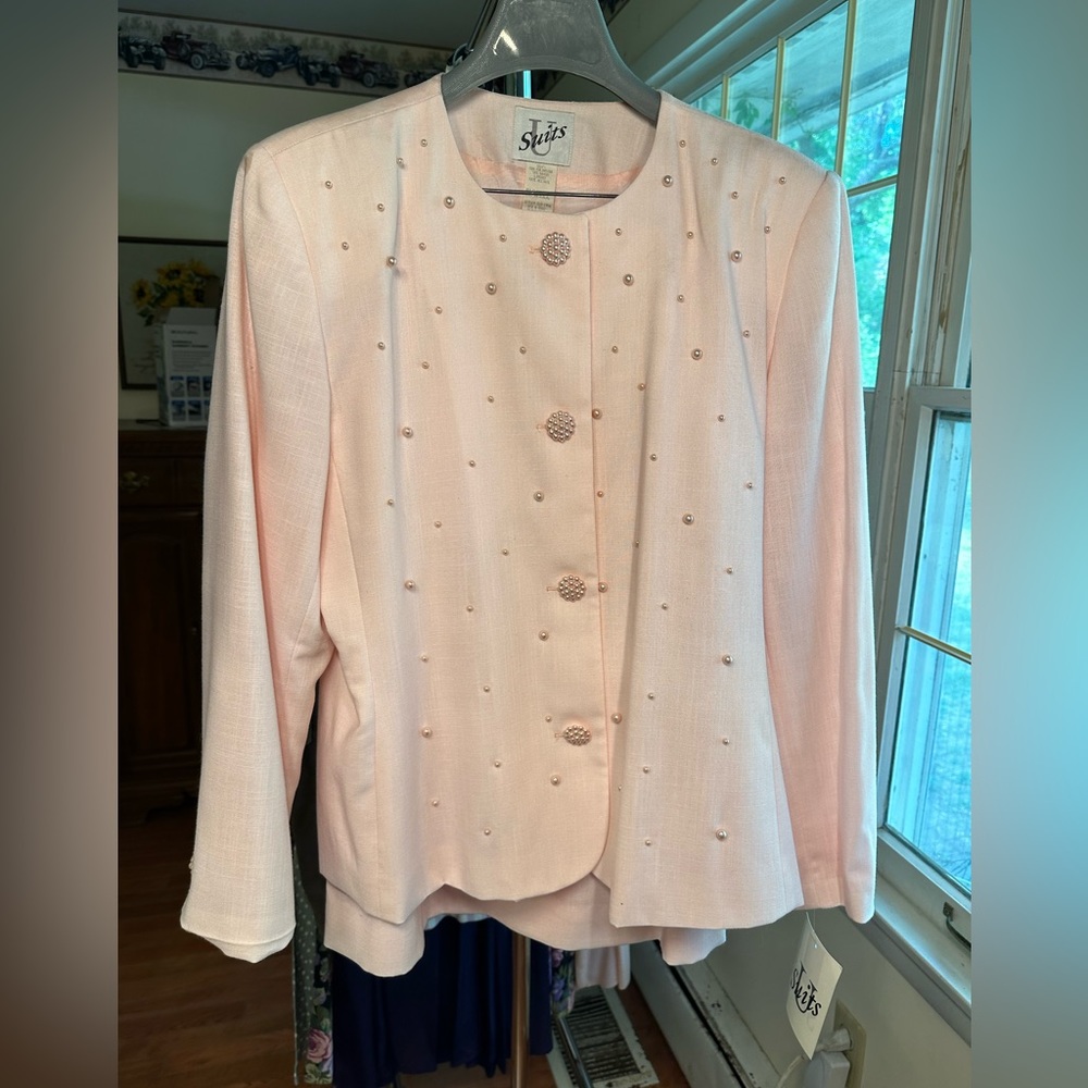 90’s VINTAGE womans 2 piece suit!